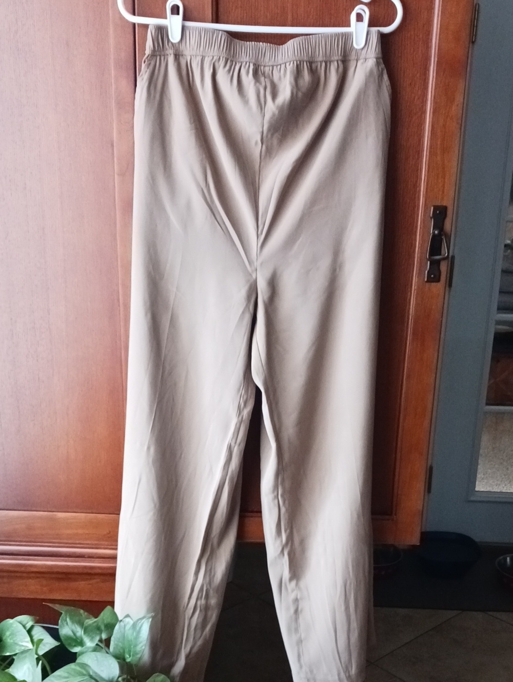 NEW!! Isabel Women's Maternity Elastic Waist Wide Leg Pants - Tan